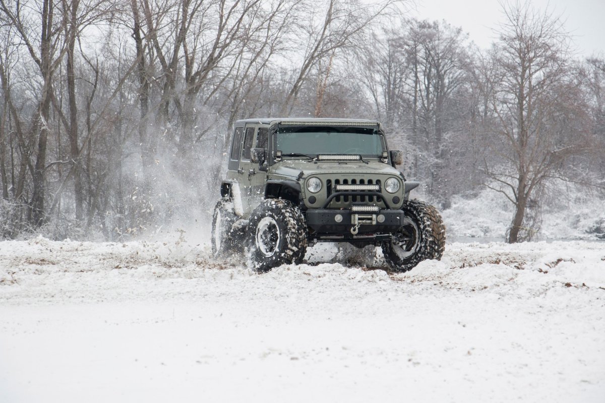 Jeep Wrangler Suspension Lift Kit - Front + Rear - Rough Country - 4 Inch Lift Kit | X-Series | V2 - '07-'10